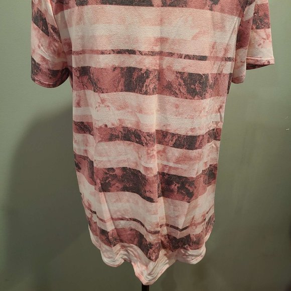 NWOT Pink Lily Pink Striped Tie Dye Top - Picture 6 of 8